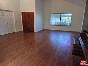 1781 Benton Wy in Los Angeles, CA - Building Photo - Building Photo