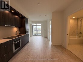 858 Dupont St in Toronto, ON - Building Photo