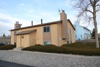 6690 Pahokee Ct, Unit 6690 in Colorado Springs, CO - Foto de edificio - Building Photo