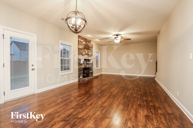 1034 Christian James Ct in Clarksville, TN - Building Photo - Building Photo