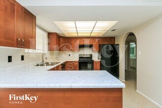 3350 S George Dr in Tempe, AZ - Building Photo - Building Photo