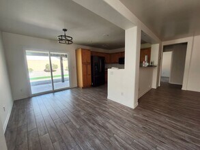 12406 W Pershing St in El Mirage, AZ - Building Photo - Building Photo