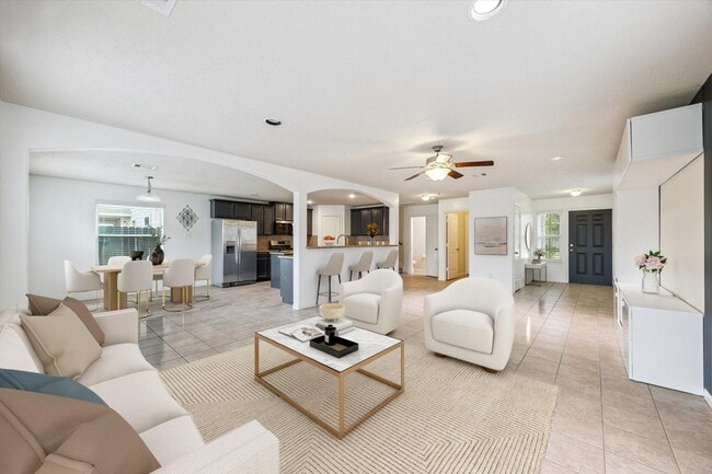 11718 Red Hummingbird Dr