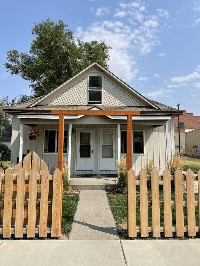 property at 119 N 22nd St