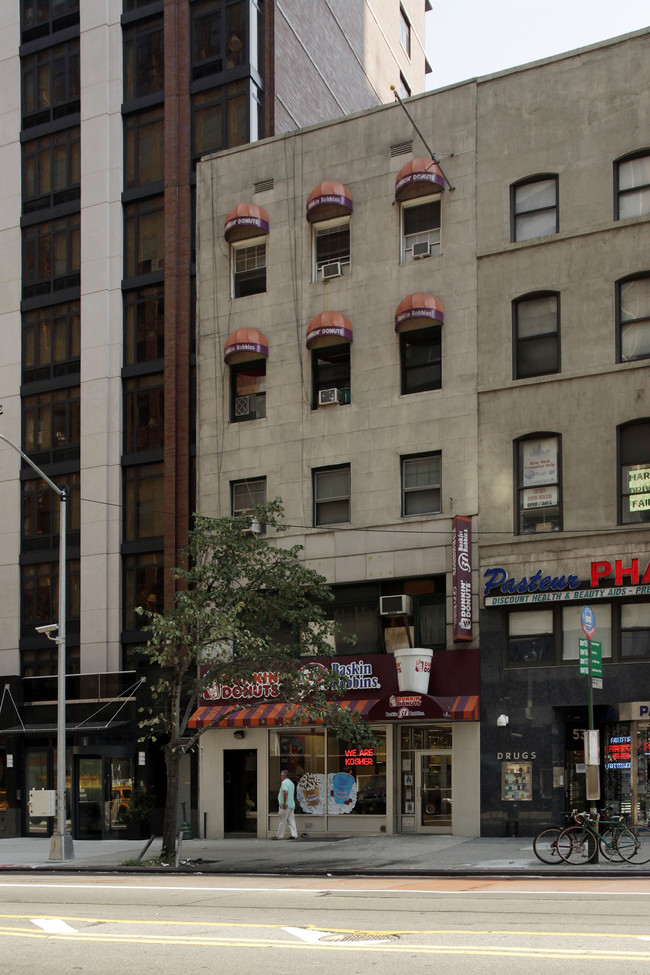 51 E 34th St in New York, NY - Foto de edificio - Building Photo