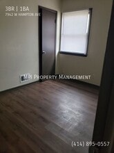 7942 W Hampton Ave in Milwaukee, WI - Building Photo - Building Photo