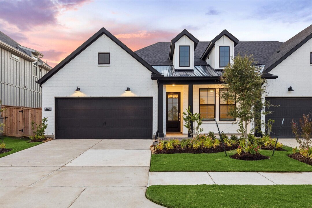 21714 Swift Flier Ln in Cypress, TX - Building Photo