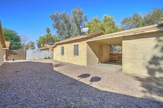 9316 E Balsam Ave in Mesa, AZ - Building Photo - Building Photo