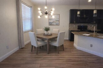 756 Star Magnolia Dr in Kissimmee, FL - Foto de edificio - Building Photo