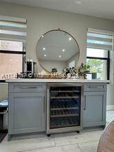 3570 W 88th Ter in Hialeah, FL - Foto de edificio