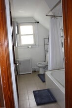 20 Merrill St in Waterbury, CT - Building Photo - Building Photo