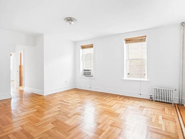 811 Walton Ave in Bronx, NY - Building Photo - Building Photo