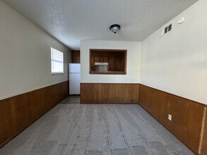 228 Hold St in Killeen, TX - Foto de edificio - Building Photo