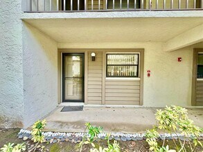 3048 Eastland Blvd in Clearwater, FL - Foto de edificio - Building Photo