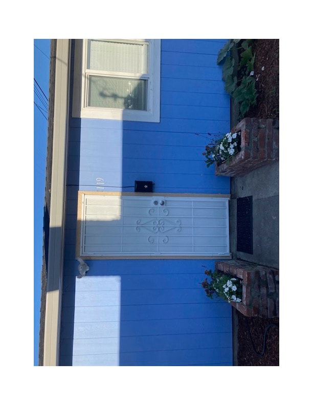1119 Elgin St in San Lorenzo, CA - Building Photo - Building Photo