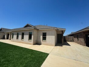 2610 136th St in Lubbock, TX - Foto de edificio - Building Photo