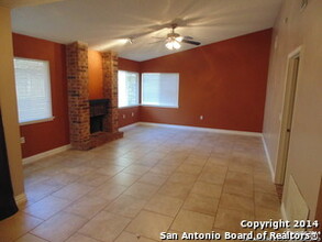 8402 Aristotle in Universal City, TX - Building Photo - Building Photo