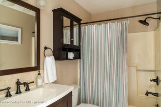 7 Marina Dr in Catskill, NY - Building Photo - Building Photo