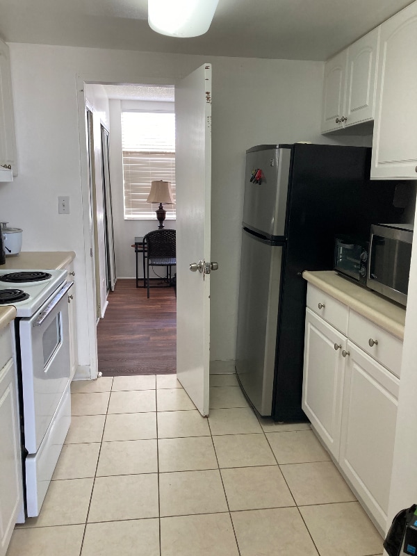 property at 1020 Green St