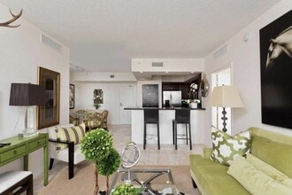 403 S Sapodilla Ave in West Palm Beach, FL - Building Photo - Building Photo