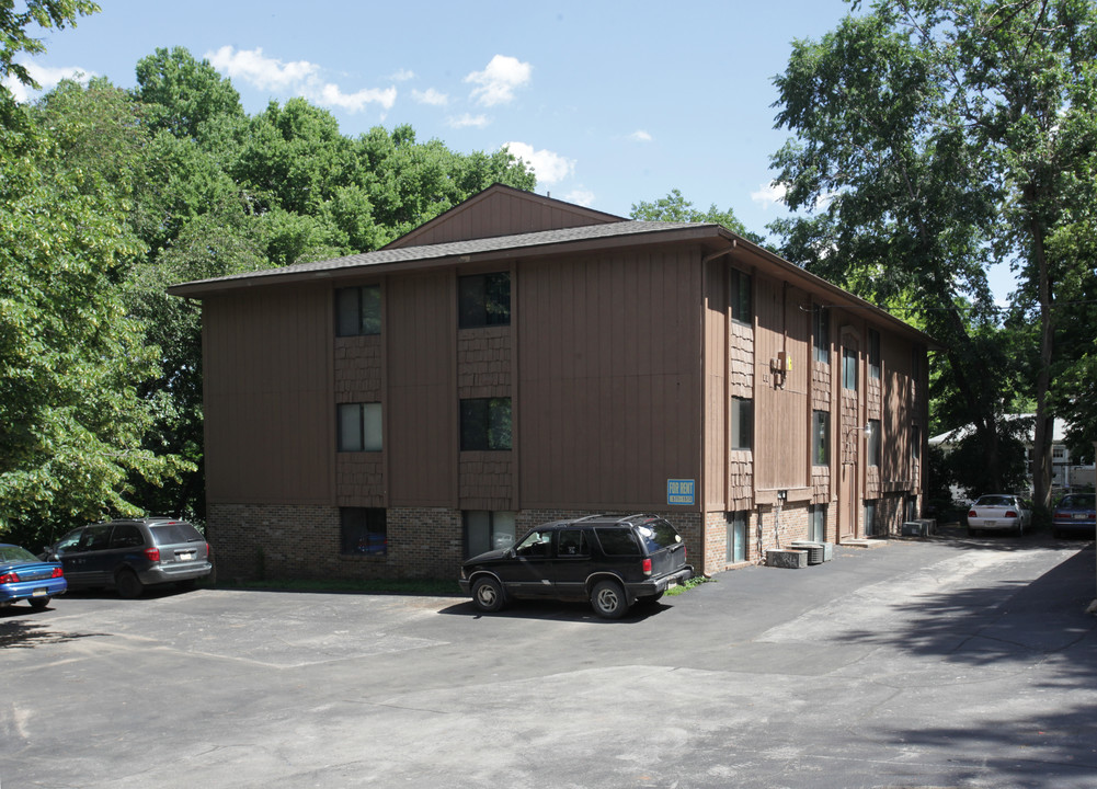 Northern Hills Apartments in Omaha, NE - Building Photo