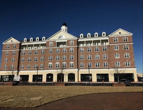 Hanover House in Spotsylvania, VA - Building Photo - Building Photo