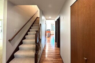 12941 NE 71st St in Kirkland, WA - Building Photo - Building Photo