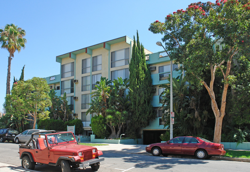 Kings Road Arms in Los Angeles, CA - Building Photo