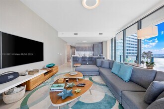 480 NE 31st St in Miami, FL - Building Photo - Building Photo