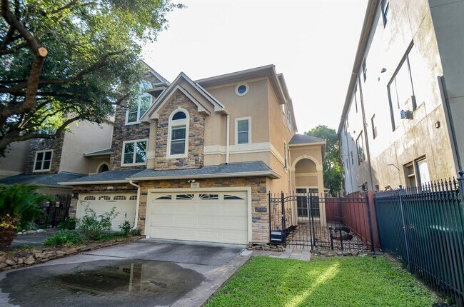 1220 Birdsall St in Houston, TX - Foto de edificio - Building Photo