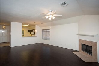 2822 Troy Dr in Missouri City, TX - Building Photo - Building Photo