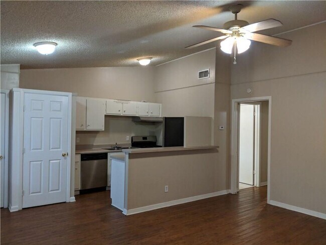 608 W 51st St in Austin, TX - Building Photo - Building Photo