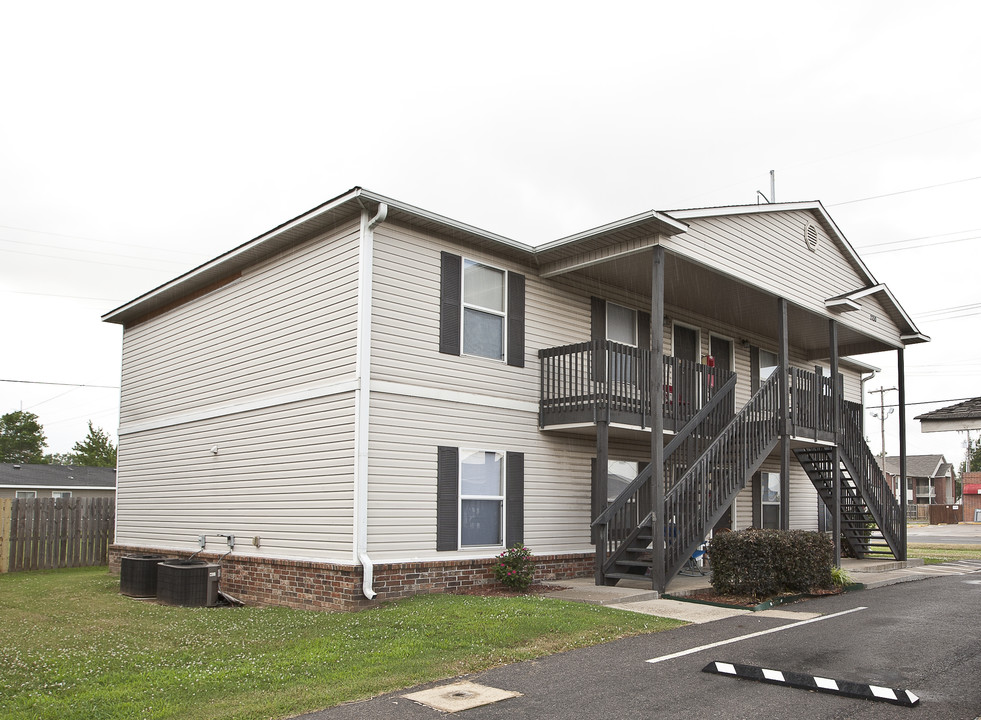 Colony West in Fort Smith, AR - Building Photo