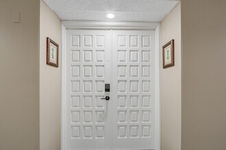 1800 SE St Lucie Blvd in Stuart, FL - Building Photo - Building Photo