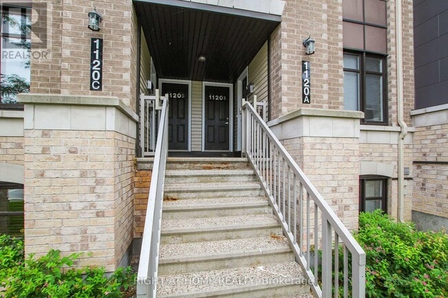 1120 Klondike Rd in Ottawa, ON - Building Photo - Building Photo