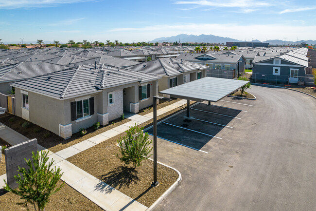 The Farmhouse on Estrella in Goodyear, AZ - Building Photo - Building Photo