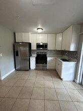 3045 Jackson Ave in Greenacres, FL - Building Photo - Building Photo