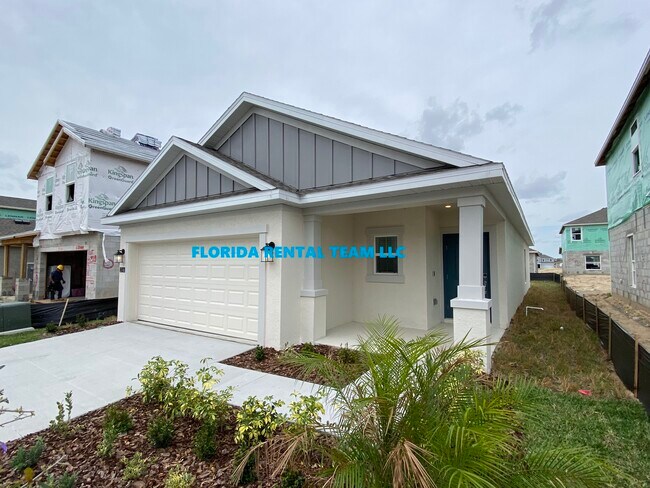 2146 Aquifer Ln in Davenport, FL - Building Photo - Building Photo