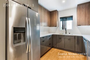 2304 Ridgeley Dr in Los Angeles, CA - Building Photo