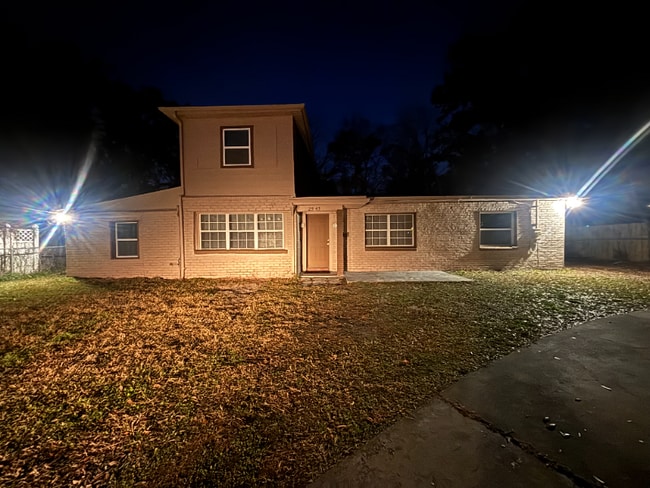 2545 Lamee Ln in Jacksonville, FL - Building Photo - Building Photo