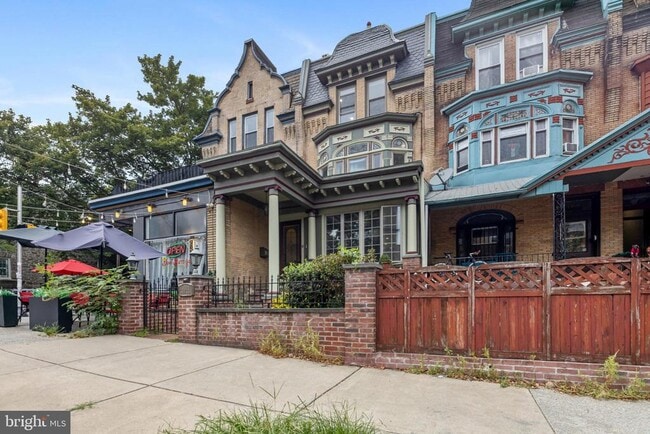 property at 4441 Spruce St