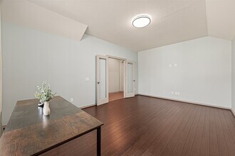 9743 Birdsnest Ct in Spring, TX - Building Photo - Building Photo