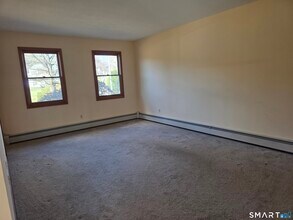 25 Brook Pine Dr in Shelton, CT - Building Photo - Building Photo