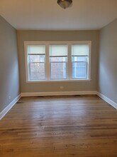 6652 S Rockwell St in Chicago, IL - Building Photo - Building Photo