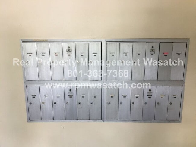 110 800 E in Salt Lake City, UT - Building Photo - Building Photo