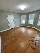 16 Vale St, Unit 3 in Worcester, MA - Building Photo - Building Photo