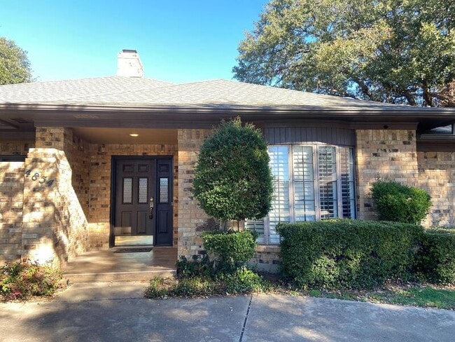 4854 Starcrest Ct in Fort Worth, TX - Building Photo - Building Photo
