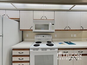 3629 Cold Creek Dr in Valrico, FL - Building Photo - Building Photo