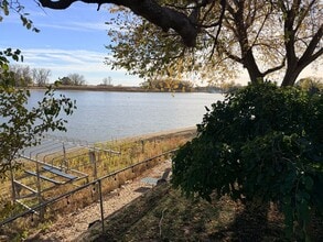 79 Northshore Dr in North Sioux City, SD - Building Photo - Building Photo