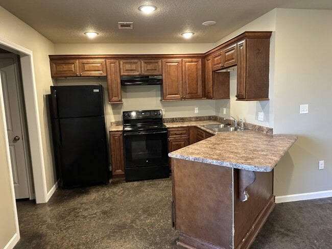 402 Kiersen Ln in Jonesboro, AR - Building Photo - Building Photo